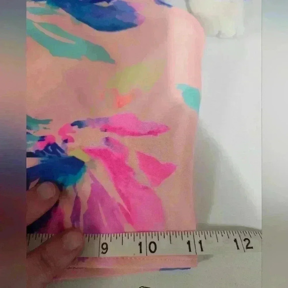 No boundaries bikini top! - Picture 3 of 3